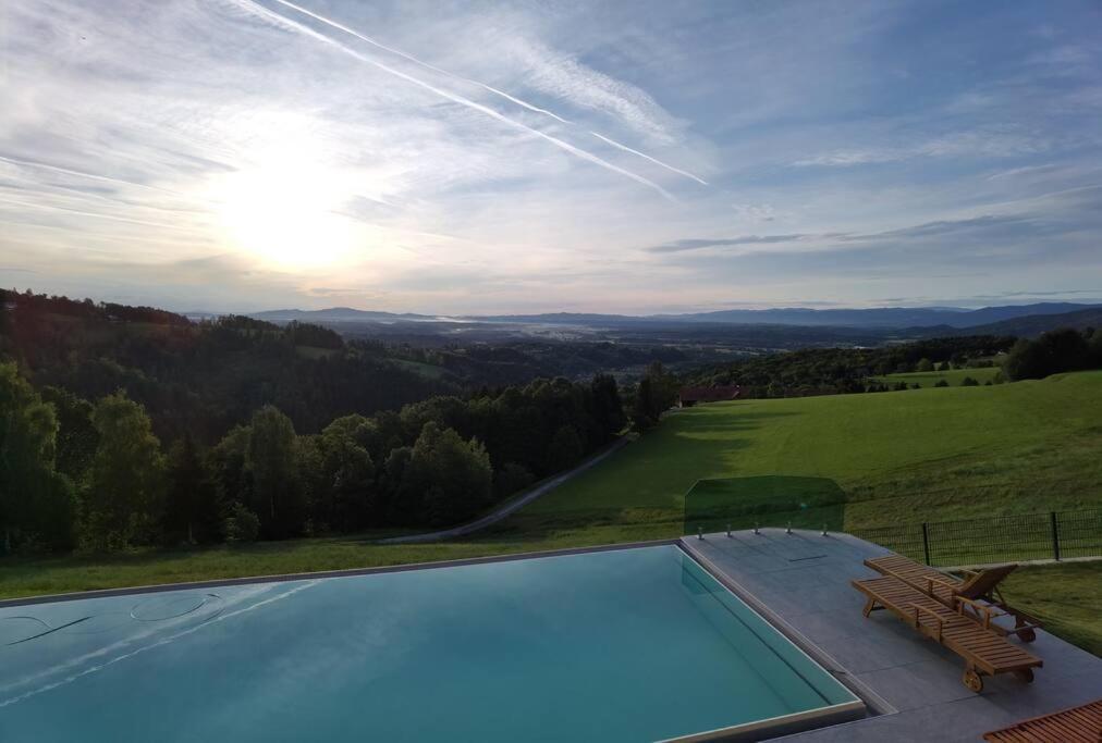 Chalet-Suedsteiermark - Traumhafte Aussicht, Infinity Pool, Privatsphaere, Klima Und De-Luxe Ausstattung Schwanberg Bagian luar foto